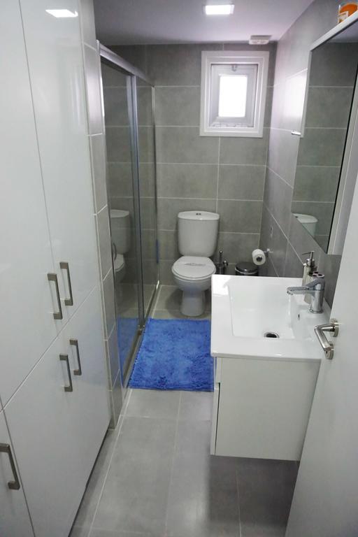 Lazuli Beachfront Apartment 43 Larnaka Exterior foto
